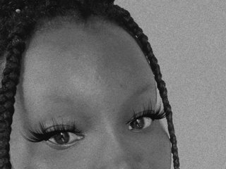 Еротски видео разговор Sexy-Quincy11