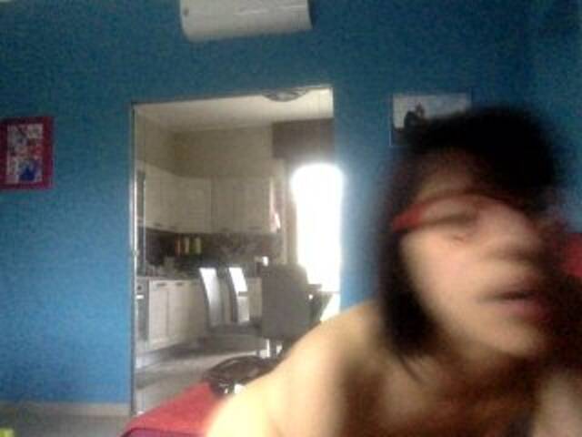 Емитувани слики од екранот Sexy_Arco