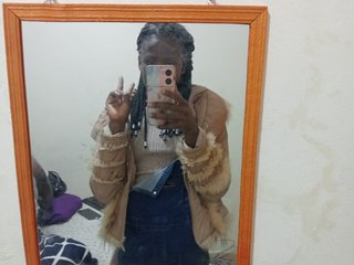 Еротски видео разговор Sexycharlet43