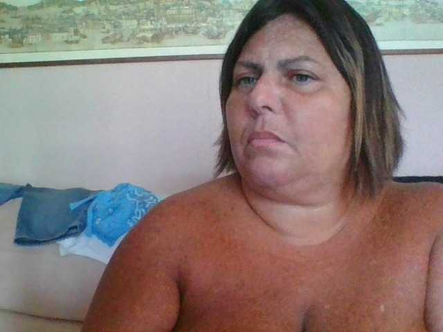 Емитувани слики од екранот sexydeby