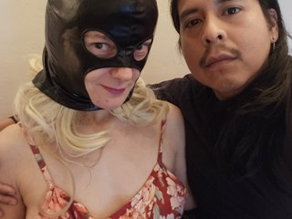 Еротски видео разговор SexyDuo420