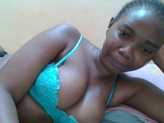 Еротски видео разговор Sexyebonygal