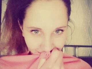 Еротски видео разговор SexyHelen