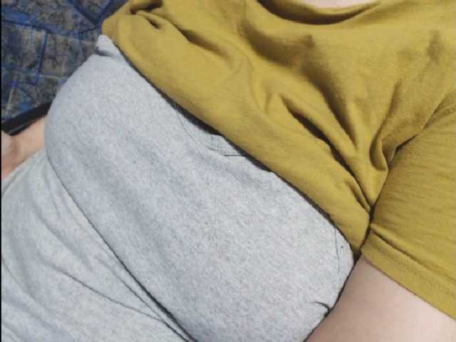 Емитувани слики од екранот SexyNila