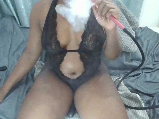 Емитувани слики од екранот sexyvmelissa