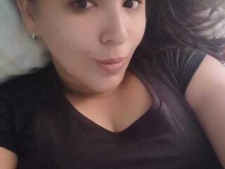 Еротски видео разговор shairamelody