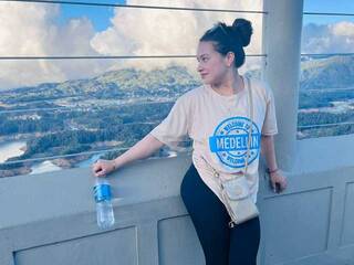 Еротски видео разговор shekina