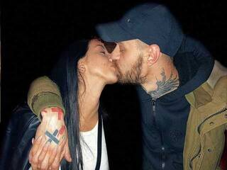 Еротски видео разговор RocketRabbits