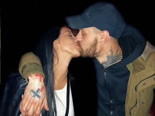 Еротски видео разговор RocketRabbits