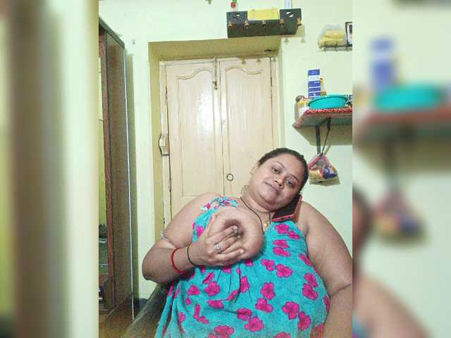 Емитувани слики од екранот silkishamita