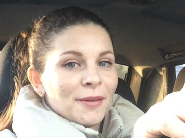 Емитувани слики од екранот SindyBabyDoll