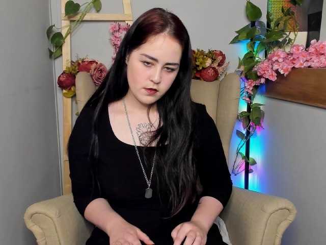 Емитувани слики од екранот SindySmitt