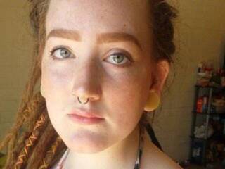 Еротски видео разговор SinghaBhum