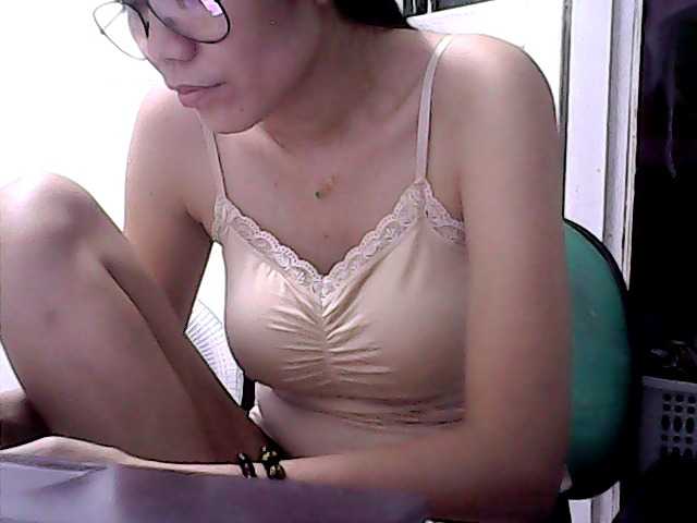 Емитувани слики од екранот single332