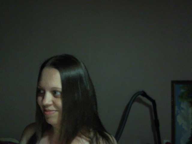 Емитувани слики од екранот sissska13