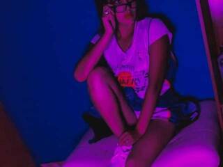 Еротски видео разговор skarl3tt