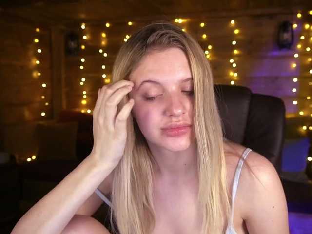 Емитувани слики од екранот SkPrincessA