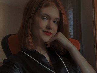 Еротски видео разговор SlyFoxEva