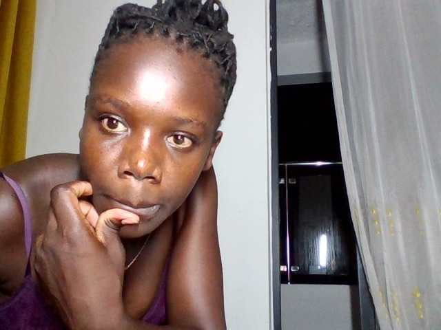 Емитувани слики од екранот Smilingbeibylove