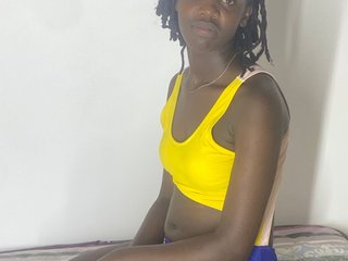 Еротски видео разговор Smilingbeibylove