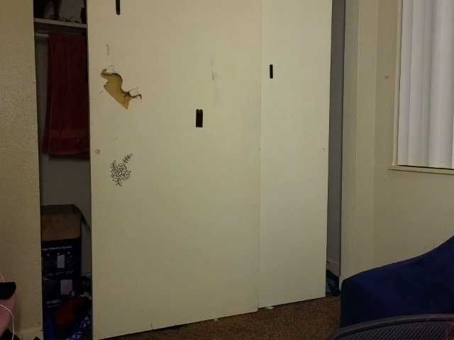 Емитувани слики од екранот SnapChatGirly