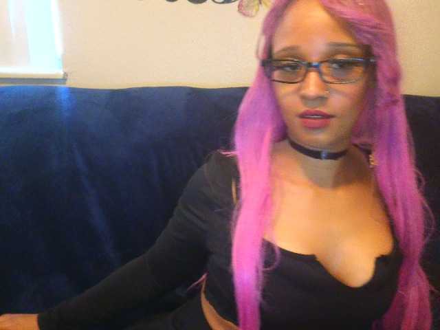 Емитувани слики од екранот SnapChatGirly