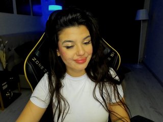 Еротски видео разговор SnowingWinter