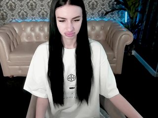 Еротски видео разговор SnowWhiteee