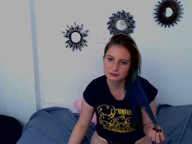 Емитувани слики од екранот SOFIA-EXOTIC6