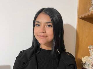 Еротски видео разговор sofia-paris