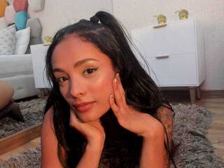 Еротски видео разговор SofiaBrown