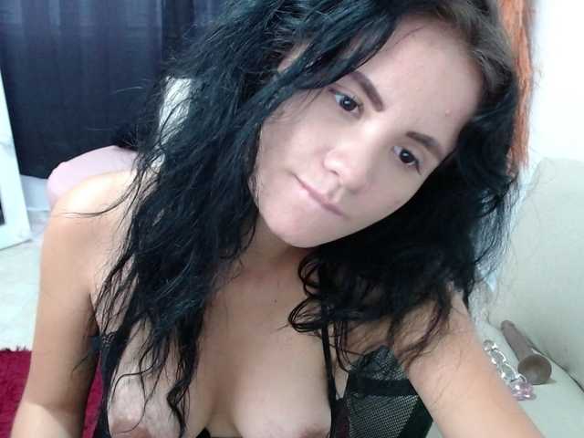 Фотографии SofiaFranco i love to squirt i can do it several times so lets do it guysCum show at goalPVT ON @remain 777