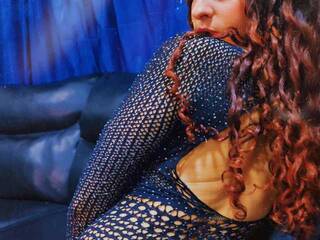 Еротски видео разговор SOFIAMILKMACH