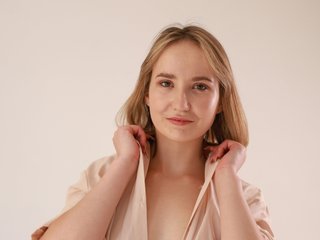 Еротски видео разговор SofieBloom