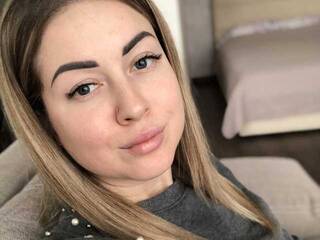 Еротски видео разговор SofinsofoArt