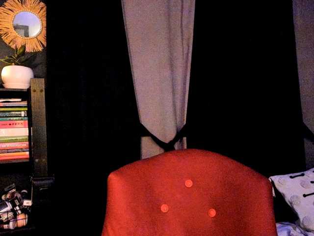 Емитувани слики од екранот Sonya-Mo