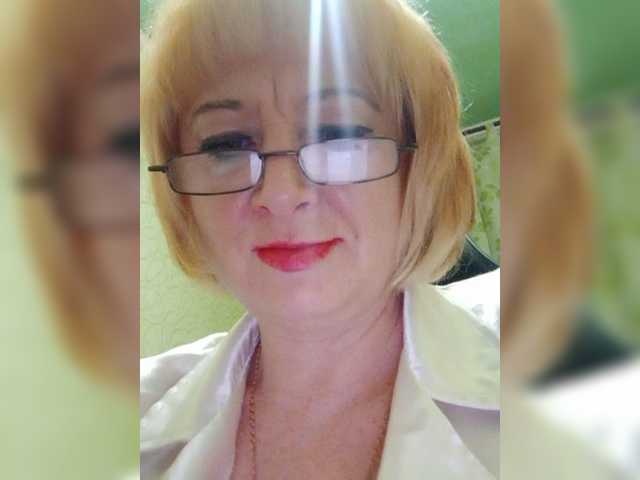 Емитувани слики од екранот Sonya52