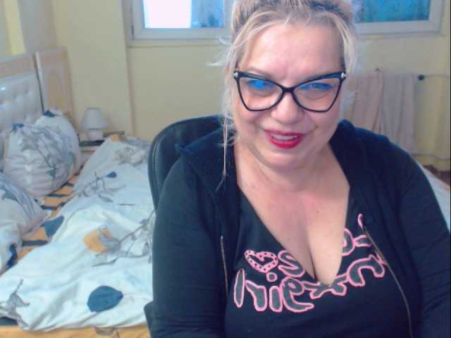 Фотографии SonyaHotMilf your tips makes me cum and squirt,xoxo