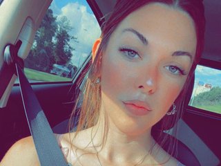 Еротски видео разговор Spicy-Chrissy