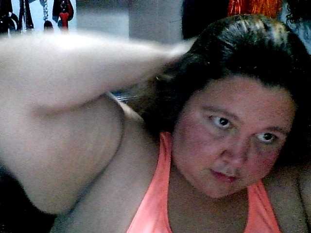 Емитувани слики од екранот squirt322bbw2