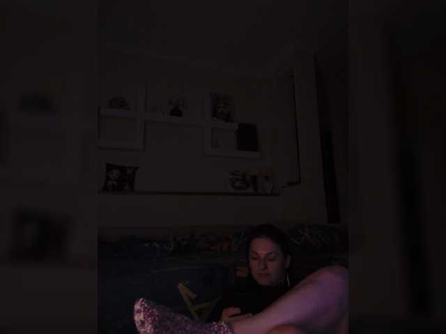 Емитувани слики од екранот StacyDavise
