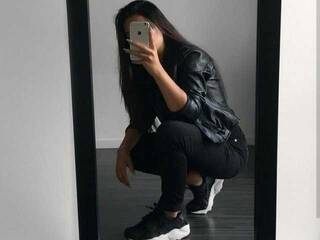 Еротски видео разговор Stepcute