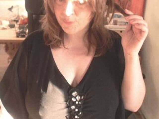 Емитувани слики од екранот SubslutSuzy