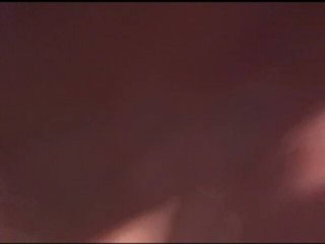 Емитувани слики од екранот suckpetinies