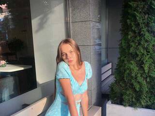 Еротски видео разговор SugaaaaR