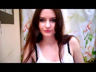 Фотографии sunnyflower1 I am a modest girl, undressing to her underwear in ***ping and in private)))