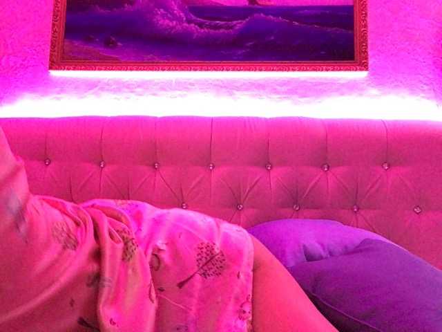 Емитувани слики од екранот SunshineFox