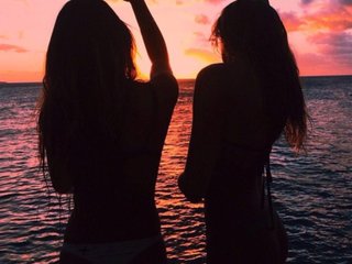 Еротски видео разговор Susaneroxanne