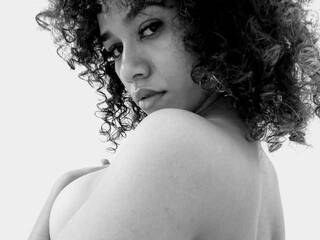 Еротски видео разговор Sussana-22