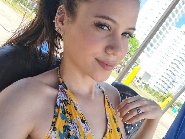 Фотографија на профилот sweet--april